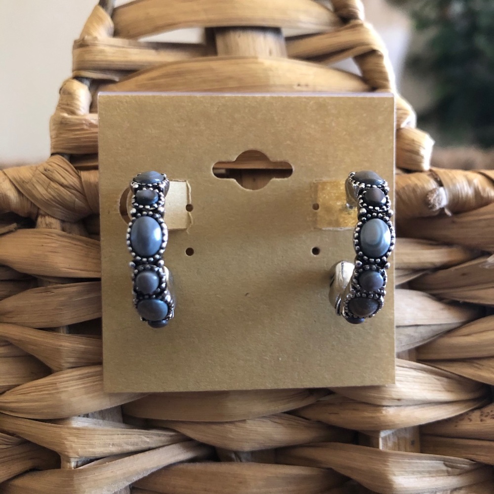 Vintage gray cabochon glass hoop pierced earrings